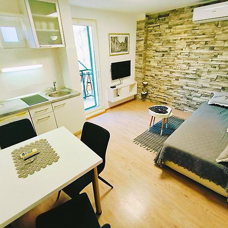 Iron Gates Apartments Сплит Экстерьер фото