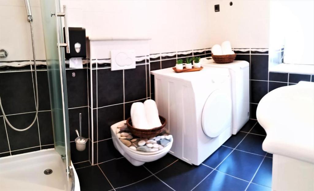 Iron Gates Apartments Сплит Экстерьер фото