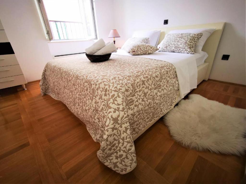 Iron Gates Apartments Сплит Экстерьер фото